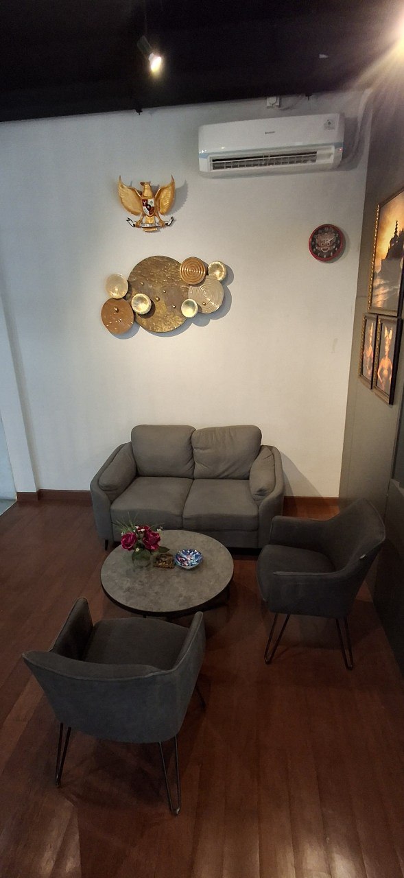 photo 2025 10 25 00 43 18