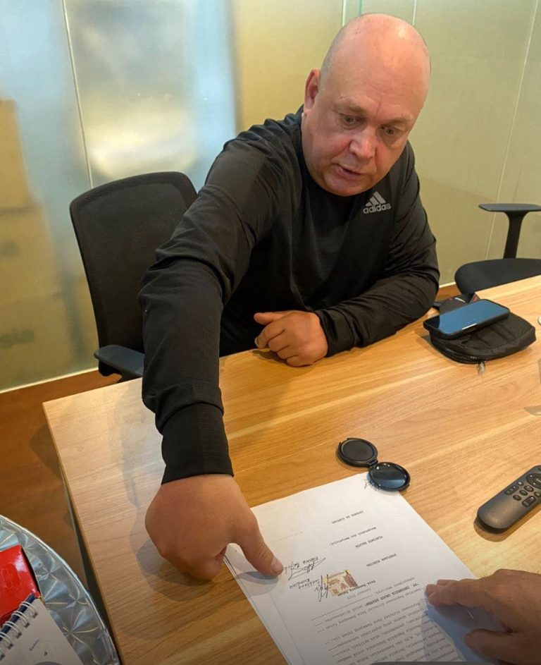 photo 2025 10 26 02 43 33